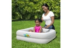 Bestway Babybad Scrub-a-dub -Zwembad Verkoop bestway babybad scrub a dub buiten met mensen 1