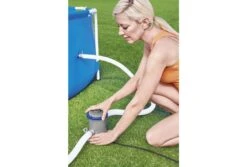 Bestway Filterpomp 1,2 M³/u 11 Bestway Filterpomp 1,2 M³/u -Zwembad Verkoop bestway filterpomp 1 2 m u in gebruik