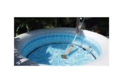 Kokido Oplaadbare Spa- En Zwembadstofzuiger -Zwembad Verkoop kokido oplaadbare spa en zwembadstofzuiger sfeer